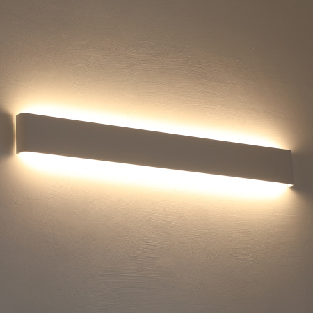 Светильник настенный белый LED 24Вт 72см