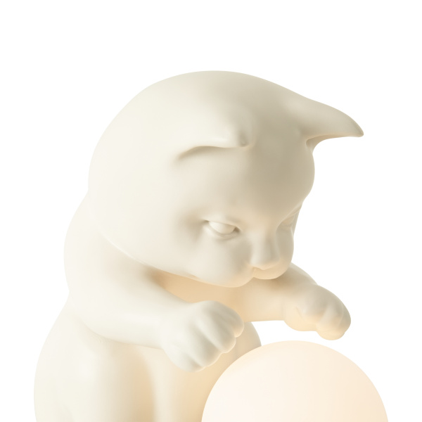 Настольный светильник Freya FR5607TL-01W