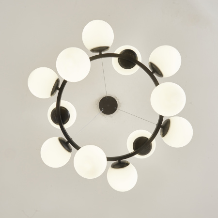 Люстра черня D72см