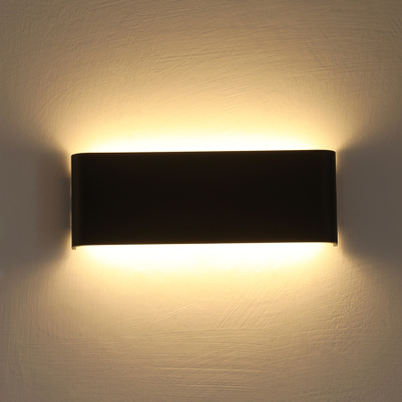 Светильник настенный черный LED 6Вт 24см