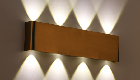 Светильник настенный латунь LED 8Вт 46см