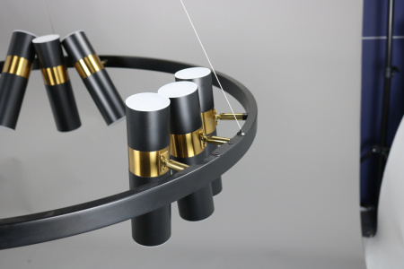 Люстра потолочная черня D80см