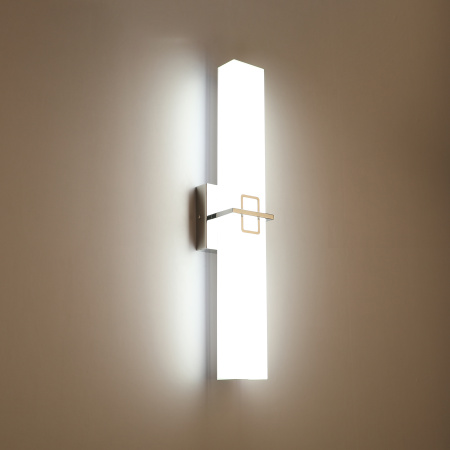 Светильник настенный хром LED 46см