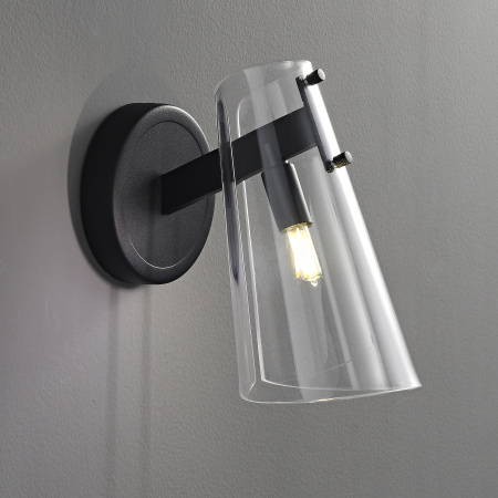 Светильник настенный черный 6Вт 21см